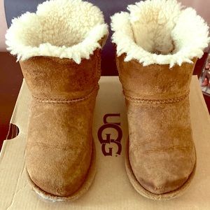 UGG Short Boots